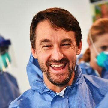 Associate Professor Dr. Gavin Macgregor-Skinner
