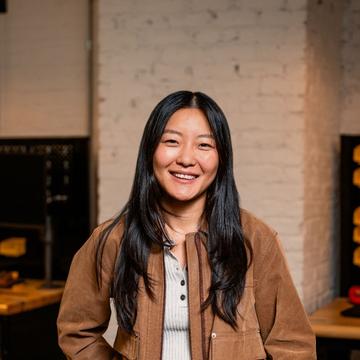 Serota, Jamie Niu