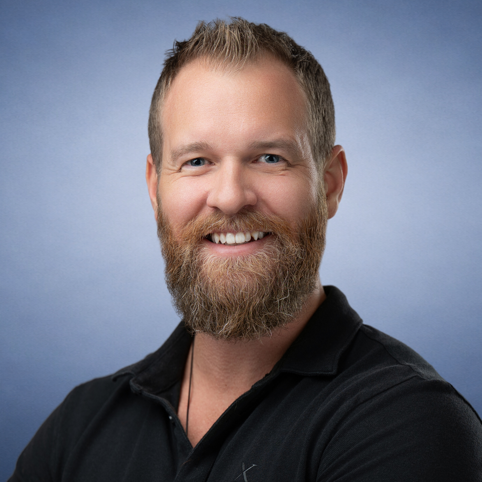 Scott  Henderson